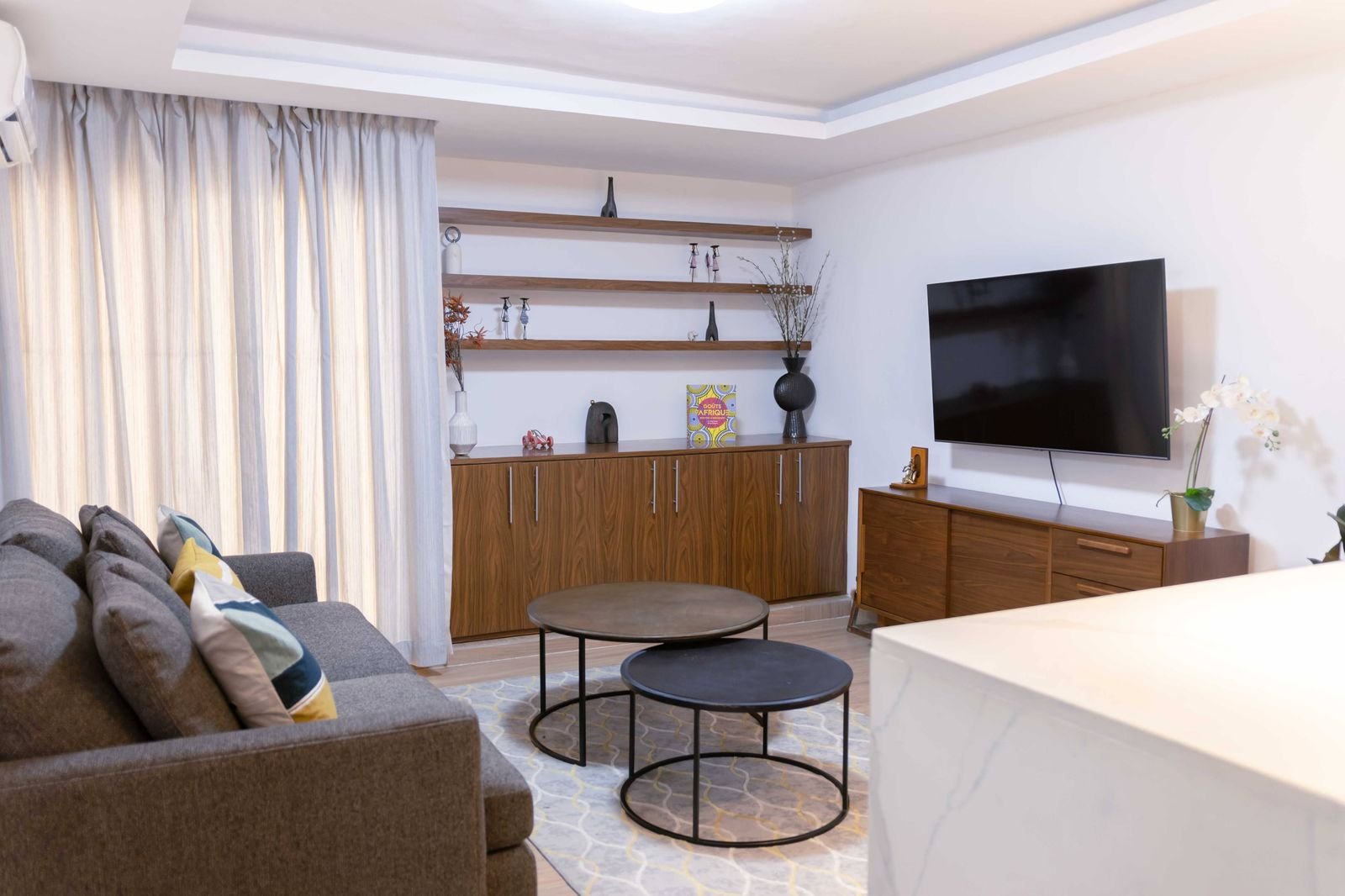 Jardins Inn — Salon